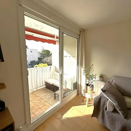 Daire Charmant T2 Clim Wifi Parking